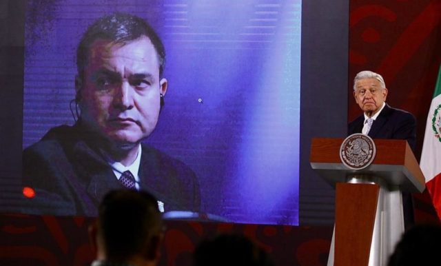 AMLO_GenaroGarcíaLuna