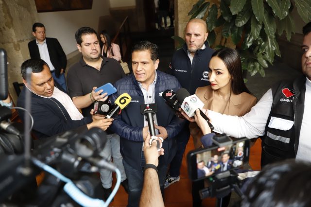 8c37f295-e615-45f7-87cc-6b709c81b908