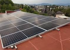 Aumenta adopción de energías renovables en hogares urbanos del país